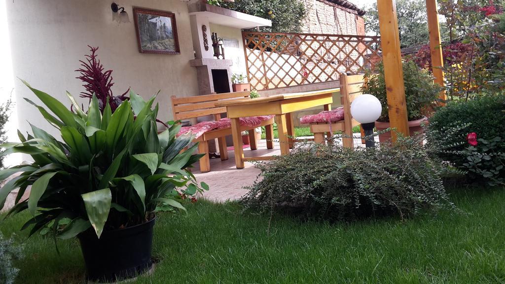 Kyurkchievi Guest House Sapareva Banya ภายนอก รูปภาพ